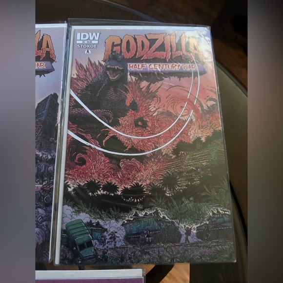 Godzilla Comic Book Collection - Multicolor - Picture 5 of 7